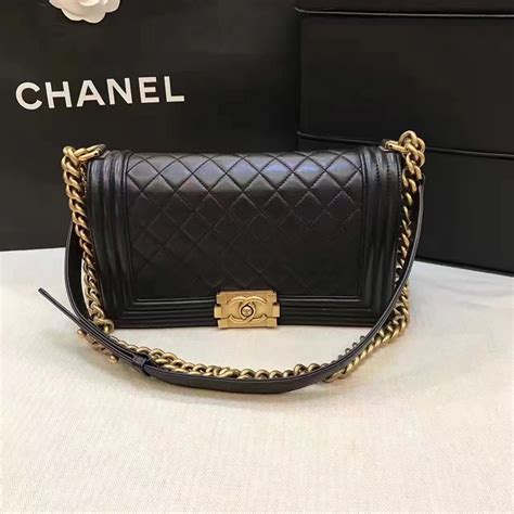 le boy chanel black